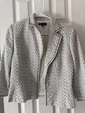 Tahari Black and White Tweed Open Front Blazer